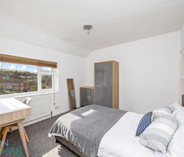 5 bedroom semi-detached house to rent - Photo 1