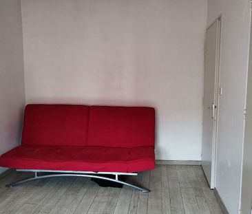 Appartement meublé à louer - LA ROCHE SUR YON - Photo 2