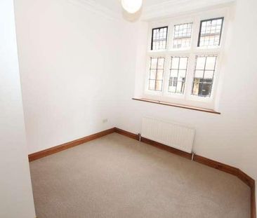 Woking, Surrey, GU22 - Photo 4