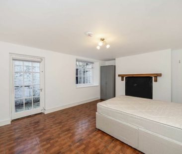 Camden Street - Photo 3