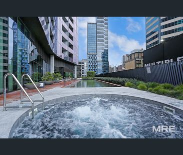 905/135 A'beckett Street, Melbourne, Vic 3000 - Photo 3