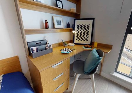 Silver En Suite - Photo 3