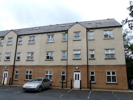 Savile Grange, Free School Lane, Halifax, West Yorkshire, HX1 - Photo 4