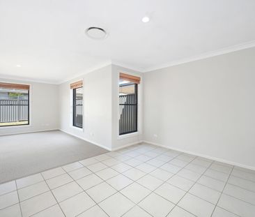 11 Daylesford Close, Ropes Crossing, NSW 2760 - Photo 5