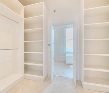 4 bedroom terraced house to rent - Photo 1