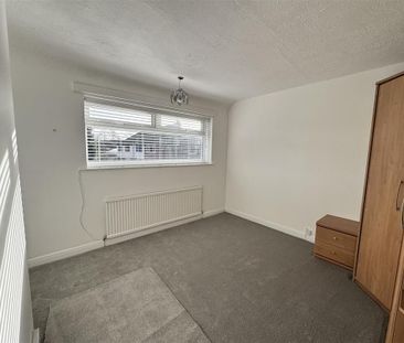 2 bedroom semi-detached house to rent - Photo 2