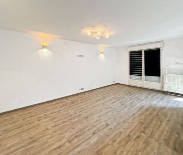 Location Appartement 2 pièces 48m² - Photo 4