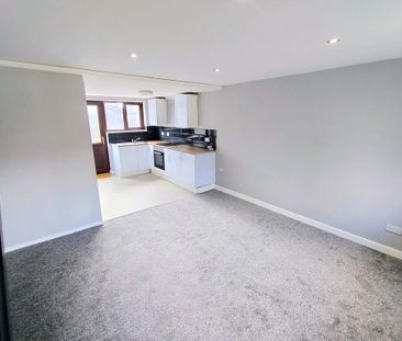 2 bedroom terraced bungalow to rent - Photo 4