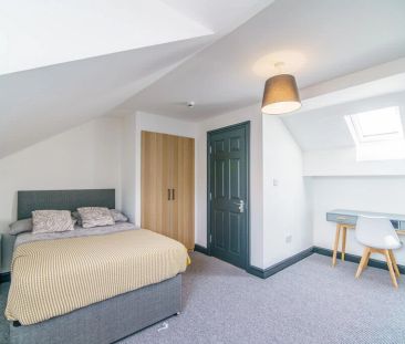 To Rent Louise Street, **Available From August 2025 - 6 Bedrooms**,... - Photo 3