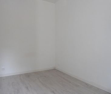 A LOUER APPARTEMENT TYPE 1 BIS 35600 REDON - Photo 4
