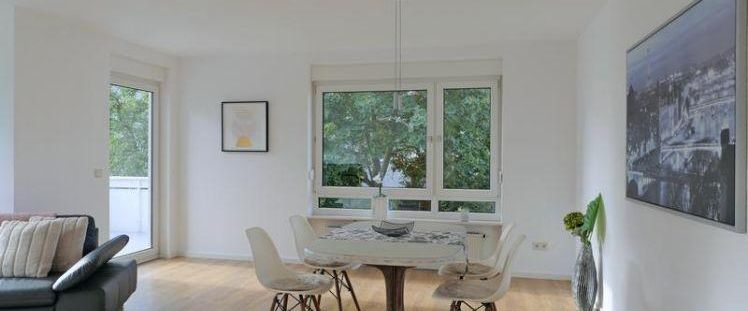 (EF1075_M) Kassel-Stadt: Bad Wilhelmshöhe, neu möblierte 3-Zimmer-Wohnung in phantastischer Wohnlage, Balkon - Photo 1