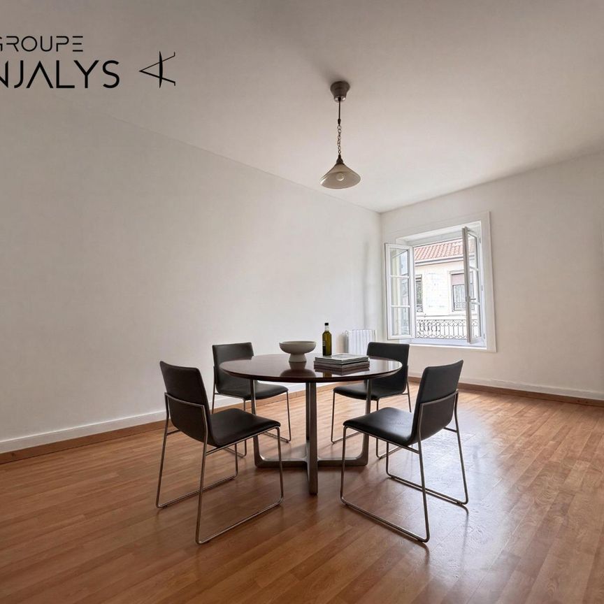 Location Appartement 2 pièces 38m² CALUIRE ET CUIRE 69300 - Photo 1