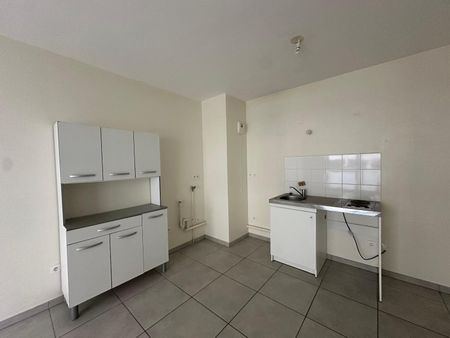 Location Appartement 2 pièces 44m² CHAMALIERES 63400 - Photo 5