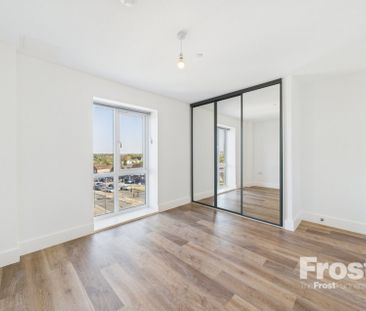 Bath Road, Slough, Berkshire,SL1 - Photo 1