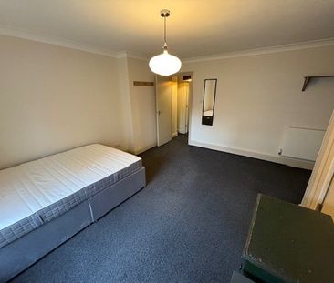 2 Bed Flat, Lansdowne Way, SW8 - Photo 6