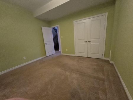 4 Bedroom home for rent in Wasaga Beach - Photo 5