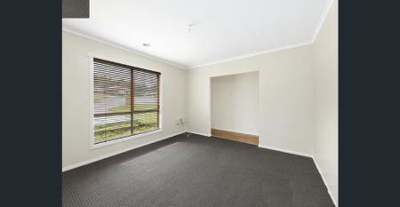 Spacious, light and bright. - Photo 4