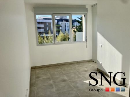 T3 DUPLEX AVEC BALCON ET PARKING DOUBLE - Photo 3