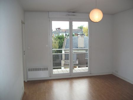 Résidence La Terrasse des Facs 42 avenue Léon Blum, 63000, Clermont-Ferrand - Photo 3