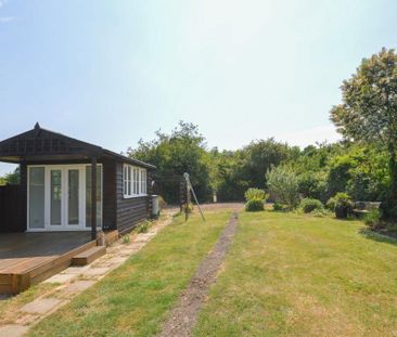 2 bedroom cottage to rent - Photo 1