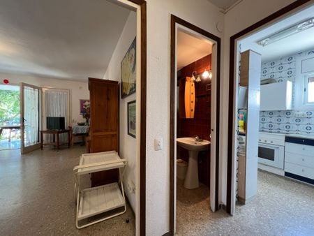 Piso de alquiler en Avinguda de la Diputació, 85, Vilafortuny Platja - Photo 5