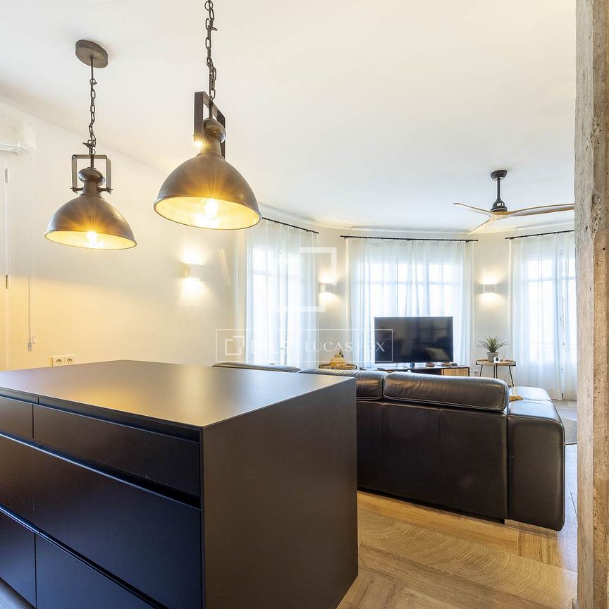 Excellent 4 Bedroom apartment for rent in Sant Francesc, Valencia - Photo 1