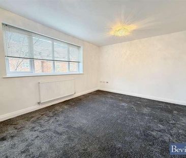 Martin Cooper Close, Caversham, Reading, RG4 - Photo 3