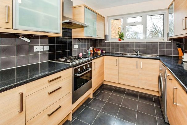 Budebury Road, Staines-upon-Thames, Surrey, TW18 2BB - Photo 1