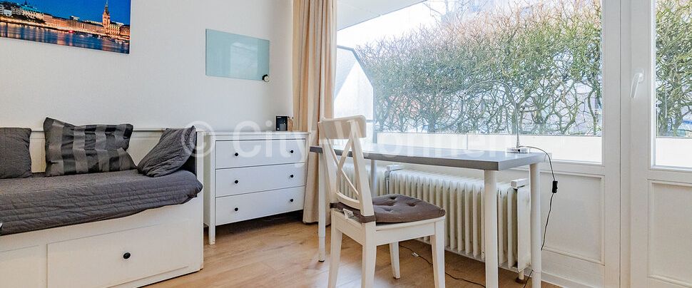 Komplett ausgestattete Wohnung mit Balkon in Hamburg-Stellingen - Foto 1