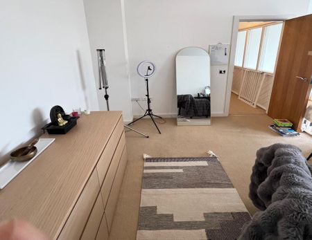 2 bedroom apartment to rent - Photo 3