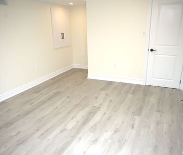 For Lease - 12 Hallam Road, Ajax, Ontario - Photo 4