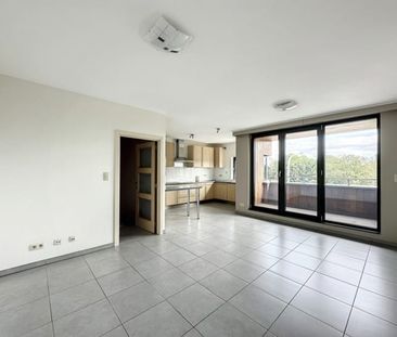 Appartement te huur - Photo 1