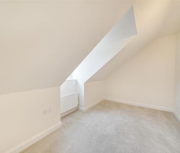 4 bedroom terraced house to rent - Photo 6