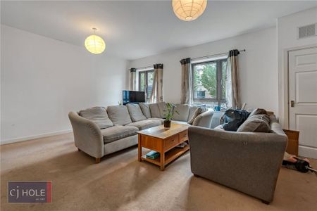 2 bedroom apartment to rent - Photo 4