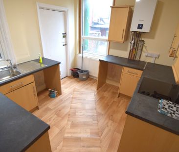 To Let 1 Bed Ground Floor Flat - Photo 4