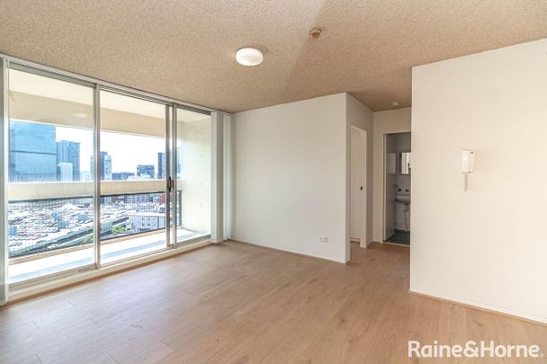 Newly Renovated 1 Bedroom Unit In Great Location!! - Photo 1