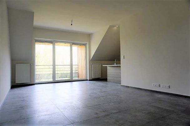 Appartement te huur - Photo 1
