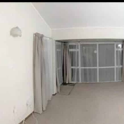 Cozy 2 Bedroom Unit - Photo 1