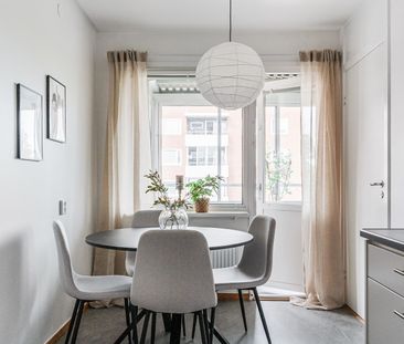 Förmansvägen 22 - Photo 1