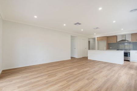 Brand New Modern House - Photo 2