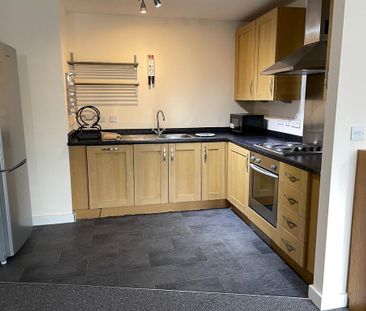 2 bedroom apartment to rent - Photo 3