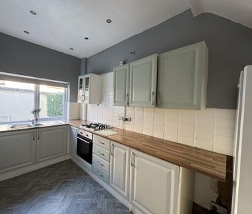 3 bedroom terraced house to rent - Photo 3