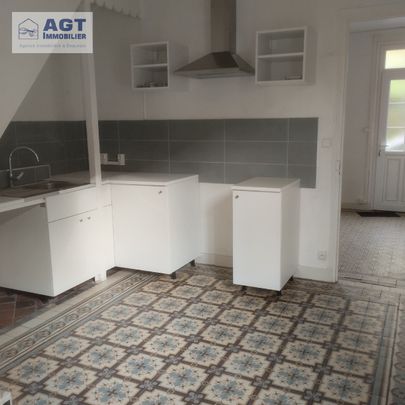 Location Maison 4 pièces 61m² BEAUVAIS 60000 - Photo 1