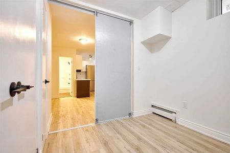 For Lease - 291 Scarlett Road Unit# 101, Toronto, Ontario - Photo 2
