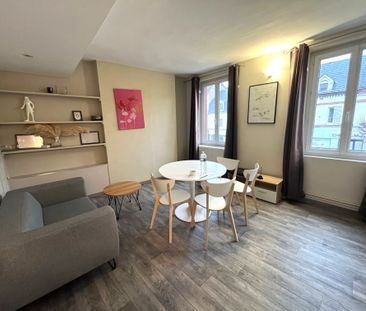 Location Appartement 2 pièces 57m² DEVILLE LES ROUEN 76250 - Photo 1