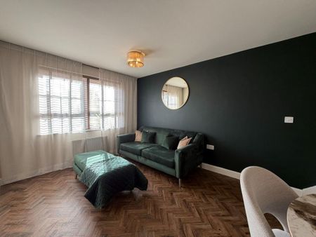 2 bedroom end of terrace house to rent - Photo 3