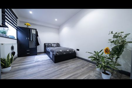 Room in a Shared House, Lentmead Road, BR1 - Photo 4