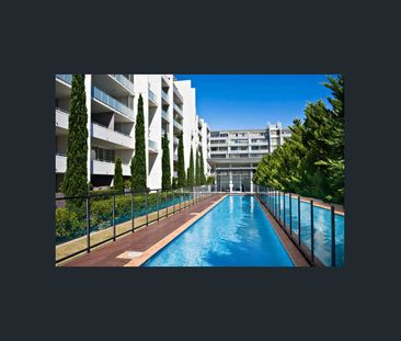 Split Level One Bedroom Unit with Parking + AC - Photo 6