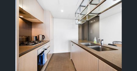 FULLY FURNISHED modern two bedroom apartment with stunning harbour view and resort facilities (Flexible lease term from 3 month) - Photo 3