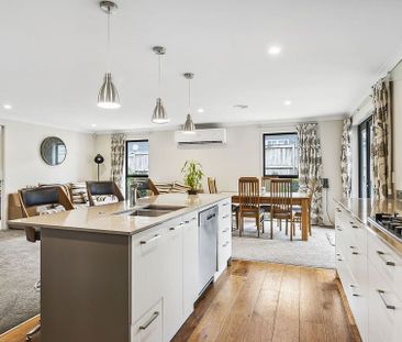 Fully Furnished 4 bed room home for Rent in Pokeno - Photo 3